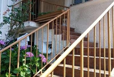 Casa buna caramida arsa ! - 2