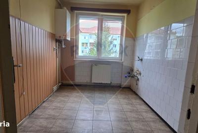 Apartament cu 3 camere în Central - 7