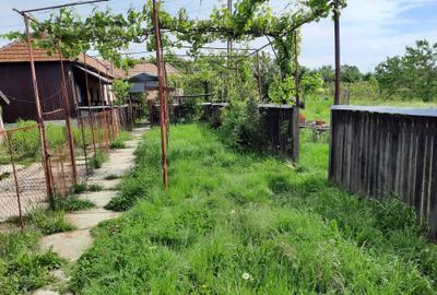 Casă cu 4 camere în Băbeni - 2