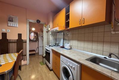Apartament cu 4 camere semidecomandat în Central - 3
