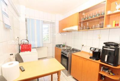 4 Camere 1 Mai-Titulescu | 105 mp | An 1982 | Vedere spate | - 5