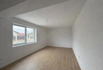 Apartament cu 3 camere decomandat în Central - 13