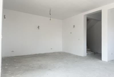 Duplex, 115mp utili, 310mp teren, 4 camere, Curent trifazic-Sacalaz - 3