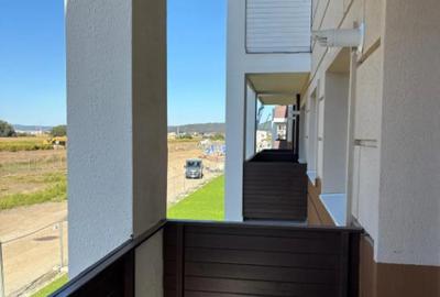 Apartament cu 3 camere decomandat în Sânpetru - 9