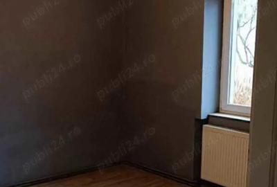 Casă cu 3 camere cu Teren 360 Mp în Central - 6