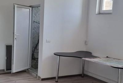 Spațiu comercial, de 19.9 mp, în Pelican - 2