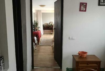 Casă cu 4 camere în Puchenii Mici - 6