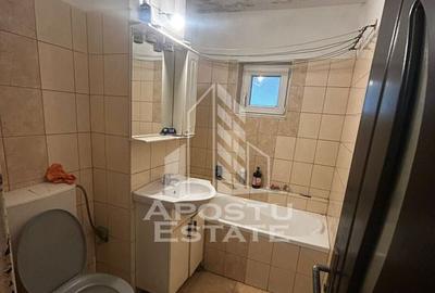 Apartament cu 4 camere decomandat în Aradului - 5