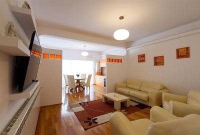 Apartament cu 2 camere semidecomandat, mobilat în Andrei Mureșanu