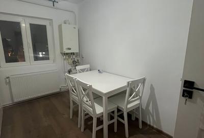 Apartament 3 camere etaj 1 - Inspectoratul Scolar - 69 mp - 14