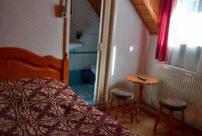 Casă cu 6 camere cu Teren 530 Mp în Măneciu - 7