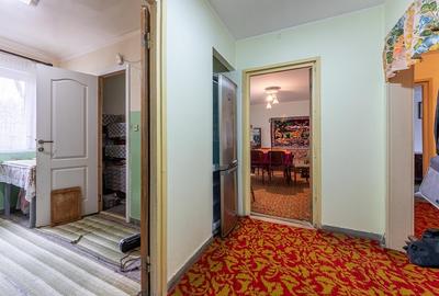 Berceni, Piata Sudului, 3 camere, et.1/4 - 1