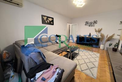 Mobilat si Utilat. Spatios. Decomandat. Centrala proprie. - 2