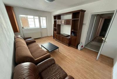 Apartament cu 2 camere decomandat în Republicii - 8