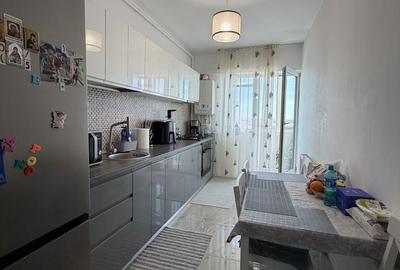 Apartament cu 3 camere decomandat în Central - 3
