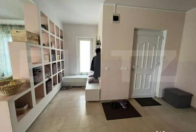 Casă cu 4 camere cu Teren 200 Mp în Florești