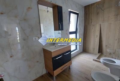 Casă individuală cu 4 camere cu Teren 250 Mp în Micești - 8