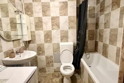 Apartament cu 3 camere decomandat în Central - 3