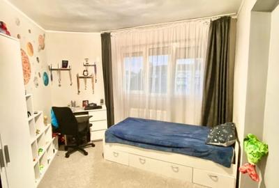 Apartament cu 3 camere decomandat, mobilat în Rogerius - 8