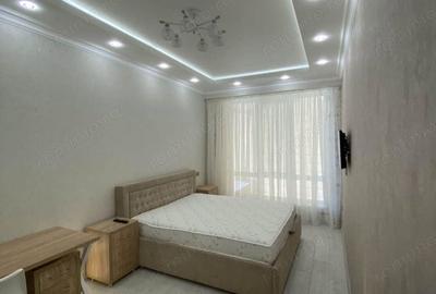 Apartament cu 2 camere decomandat în 1 Mai