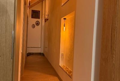 Apartament cu 3 camere decomandat în Brașovul Vechi - 8