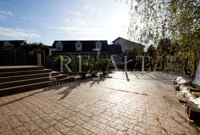 Inchiriere casa, vila 7 camere | Individuala, Renovata, Curte | Campul Pipera - 49