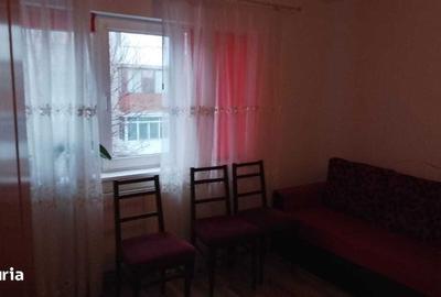 Apartament cu 2 camere semidecomandat în Micro 3 - 1