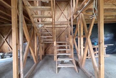 Casă cu 4 camere cu Teren 460 Mp în Brebu - 3