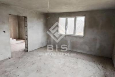 Casă cu 4 camere cu Teren 1000 Mp în Central - 11