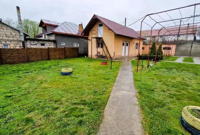 Casă cu 5 camere cu Teren 1500 Mp în Turia - 15