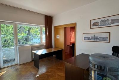 Apartament 2 camere semimobilat, ideal pentru birou, B-dul Carol I nr. 45, - 3