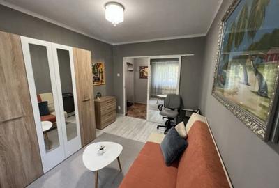 Apartament cu 3 camere decomandat în Vitan - 1