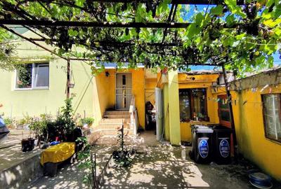 Casă individuală cu 3 camere cu Canalizare în Dâmbul Rotund - 2