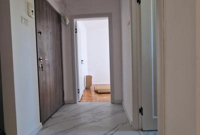 Tomis II (Spitalul Județean)- 3 camere, etaj 3, renovat, gaze, parcare, liber Tomis II (Spitalul Județean)- 3 camere, etaj 3, renovat, gaze, parcare, liber - 11