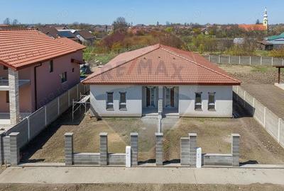 Casa / Vila cu 3 camere de vanzare - 6