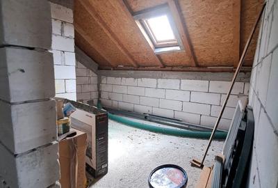 Casă cu 4 camere cu Teren 800 Mp în Stâlpeni - 19