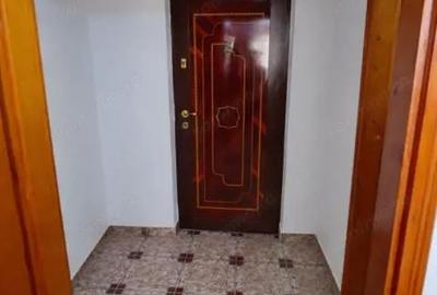 Garsonieră decomandată în Central - 1