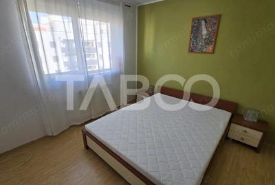 Apartament cu 3 camere decomandat, mobilat în Central - 9