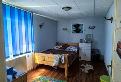 Vila Breaza 250Mp , curte frumoasa , zona centrala usor accesibila Vila Breaza 250Mp , curte frumoasa , zona centrala usor accesibila - 6