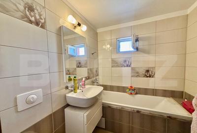 Apartament Deosebit, 5 Camere decomandat, 111mp, zona Piscin - 2