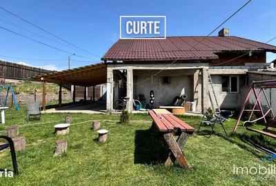 Casă cu 4 camere cu Teren 700 Mp în Petros