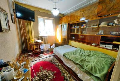 3 camere. Etaj 1. Centrala proprie - 3