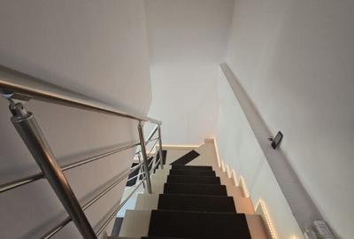 Casă cu 3 camere cu Teren 200 Mp în Berceni