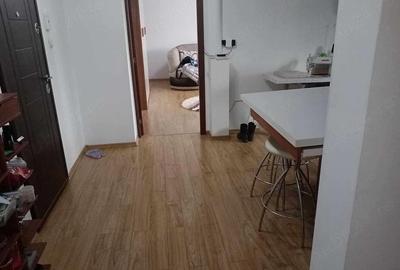 Apartament cu 2 camere decomandat în 1 Mai - 3