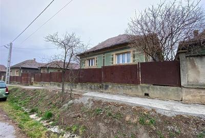 Casă individuală cu 3 camere în Cubulcut