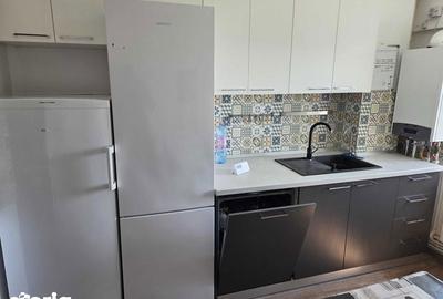Apartament cu 4 camere decomandat în Orașul de Jos - 7