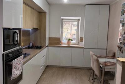 Apartament cu 3 camere decomandat, mobilat în Mărăști - 4