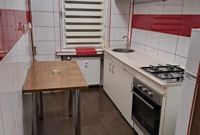 Inchiriez apartament 2camere ultracentral langa Primaria Craiova - 3