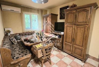 Apartament 4 camere, 2 bai, decomandat, etaj 1, Circumvalatiunii Apartament 4 camere, 2 bai, decomandat, etaj 1, Circumvalatiunii - 2