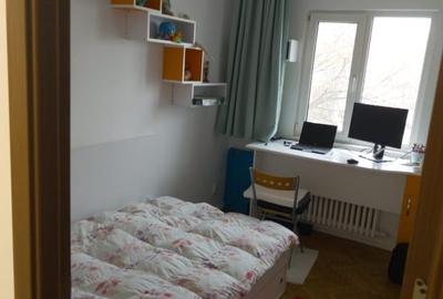 Apartament cu 3 camere semidecomandat în Gorjului - 6